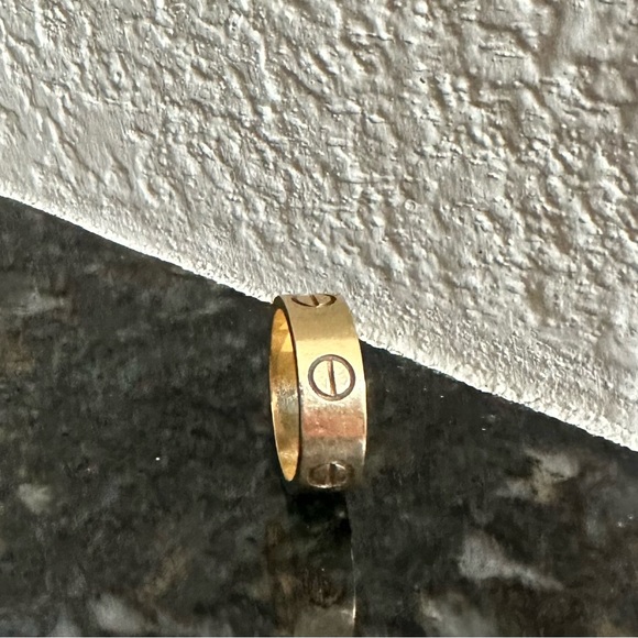 Authentic Cartier Ring with Original Box - Picture 2 of 3